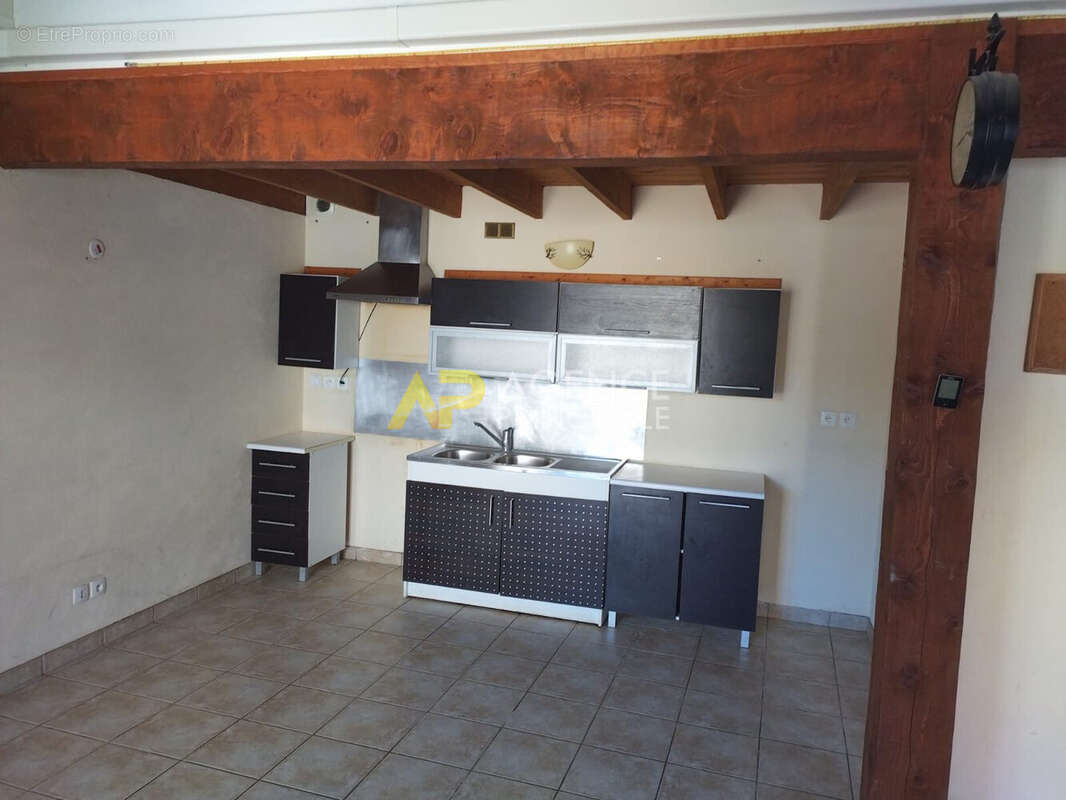 Maison à SAINT-DENIS-EN-BUGEY