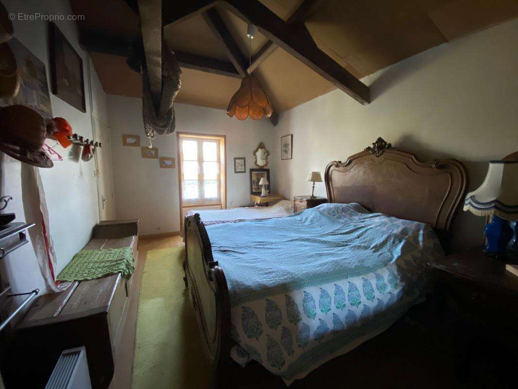 Maison à LES MATHES