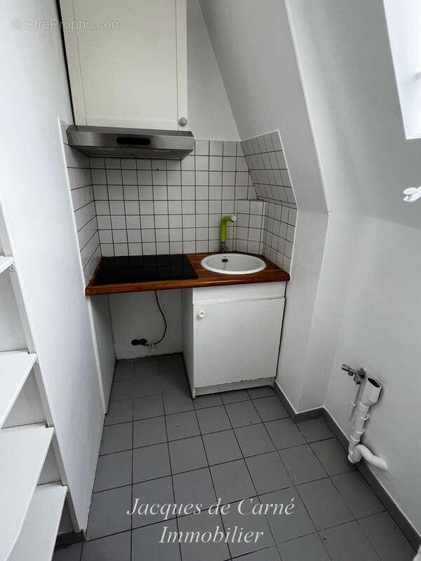 Appartement à PARIS-14E