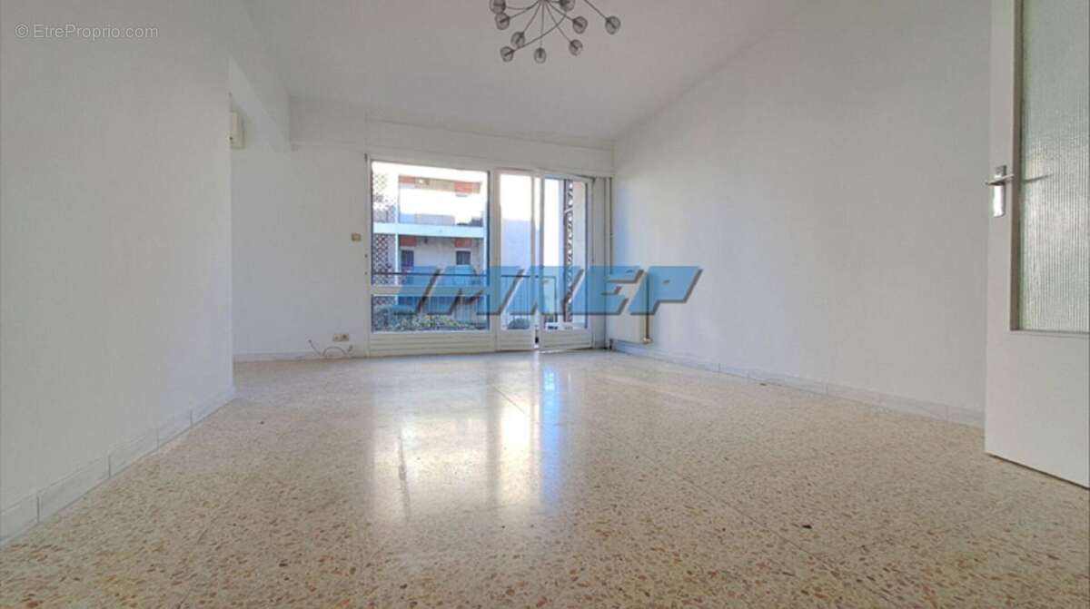 Appartement à MARSEILLE-10E