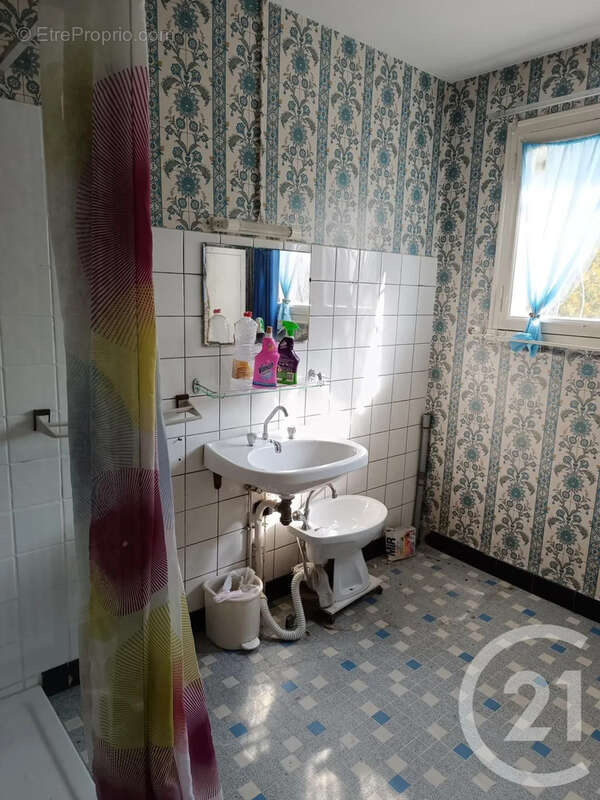 Maison 87 m² à Saint-Martin-D'ary  - photo 7