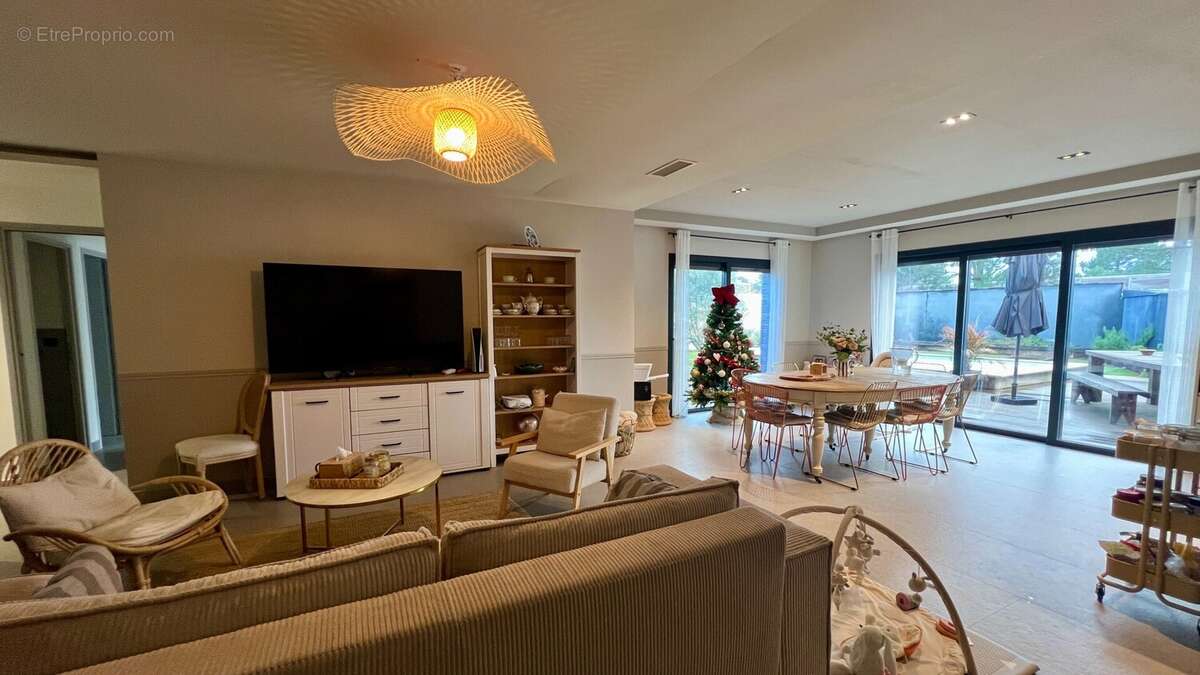 Maison à GUJAN-MESTRAS