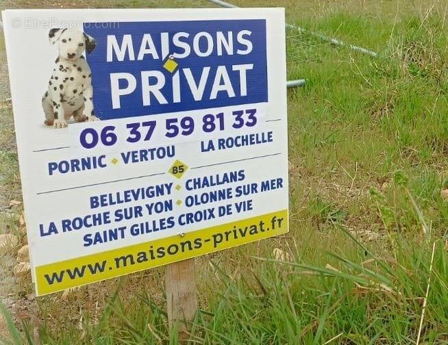 Terrain à LANDERONDE