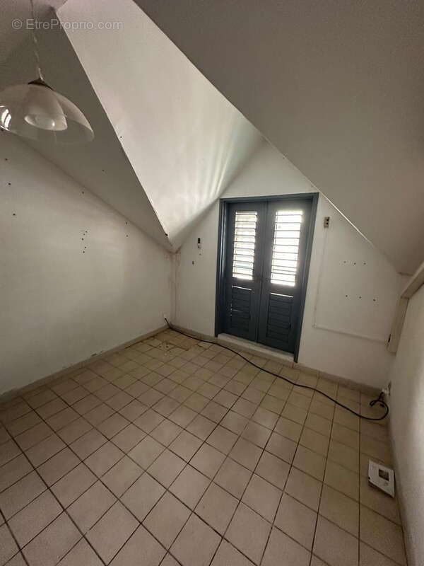 Appartement à KOUROU