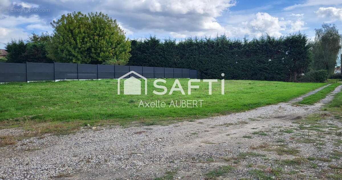 Photo 2 - Terrain à AMBERIEUX-EN-DOMBES