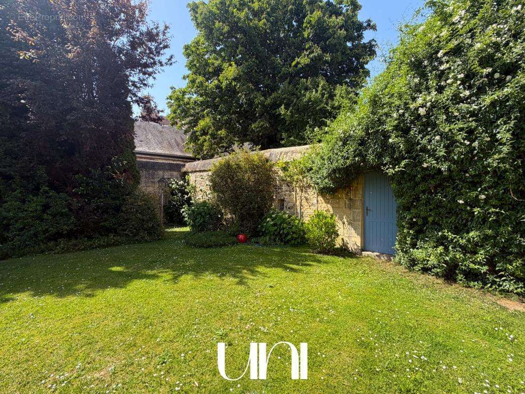 Maison 6 pièces de 350 m2  - CAEN - photo 21