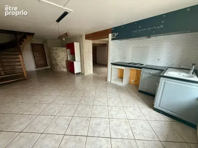 Maison mitoyenne au centre du village de GUYANS-DURNES - photo 6