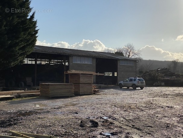 Maison à NANTEUIL-EN-VALLEE