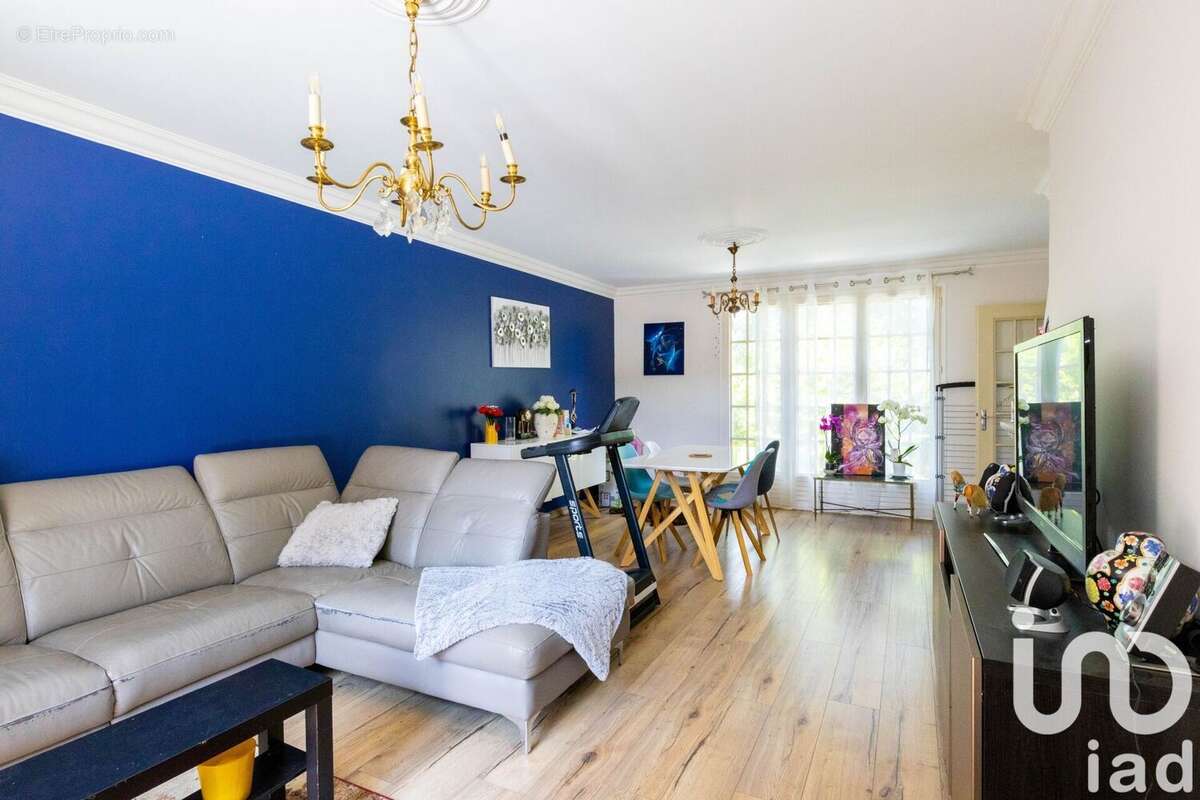 Photo 2 - Maison à CERNY