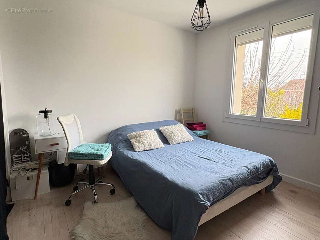 Maison à BOURG-DE-PEAGE