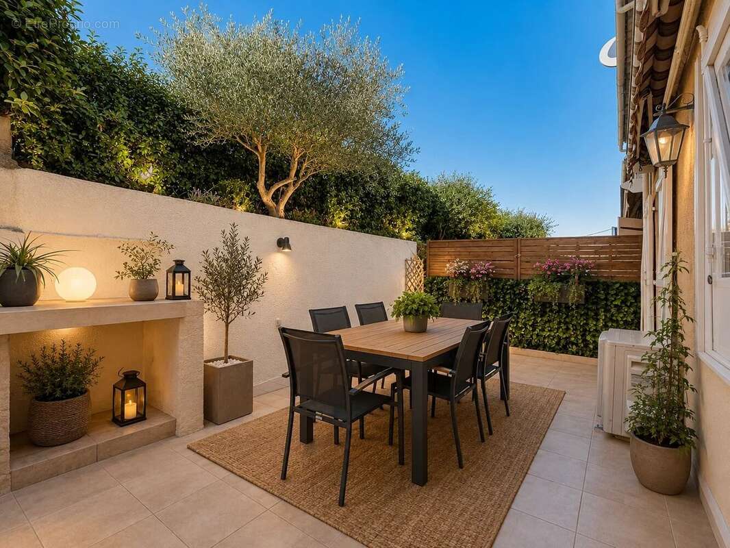 LA GAUDE – LA BARONNE  Maison rénovée 3 chambres avec jardin, garage et revenus photovoltaïques - photo 12