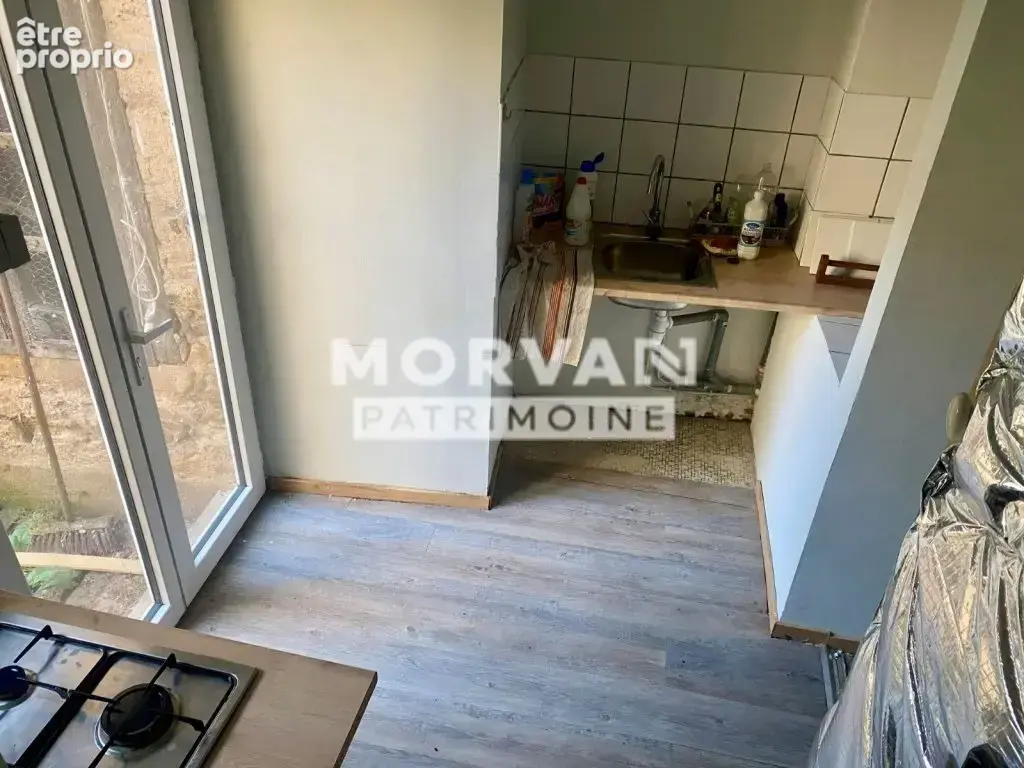 Maison de village coeur nivernais - toutes commodites 145 m2 sur 3 niveaux - cave et petit jardin - photo 17