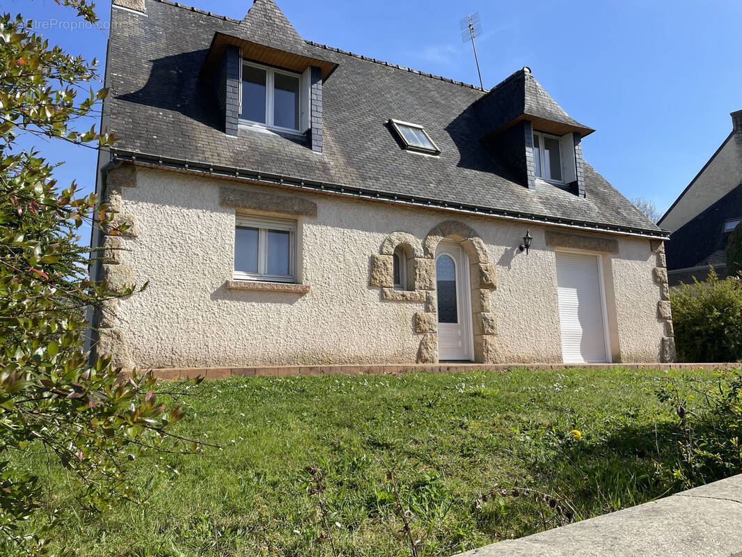 Maison à PONTIVY