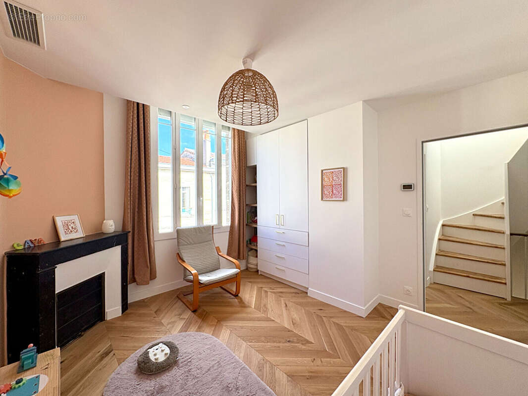 Maison à BORDEAUX