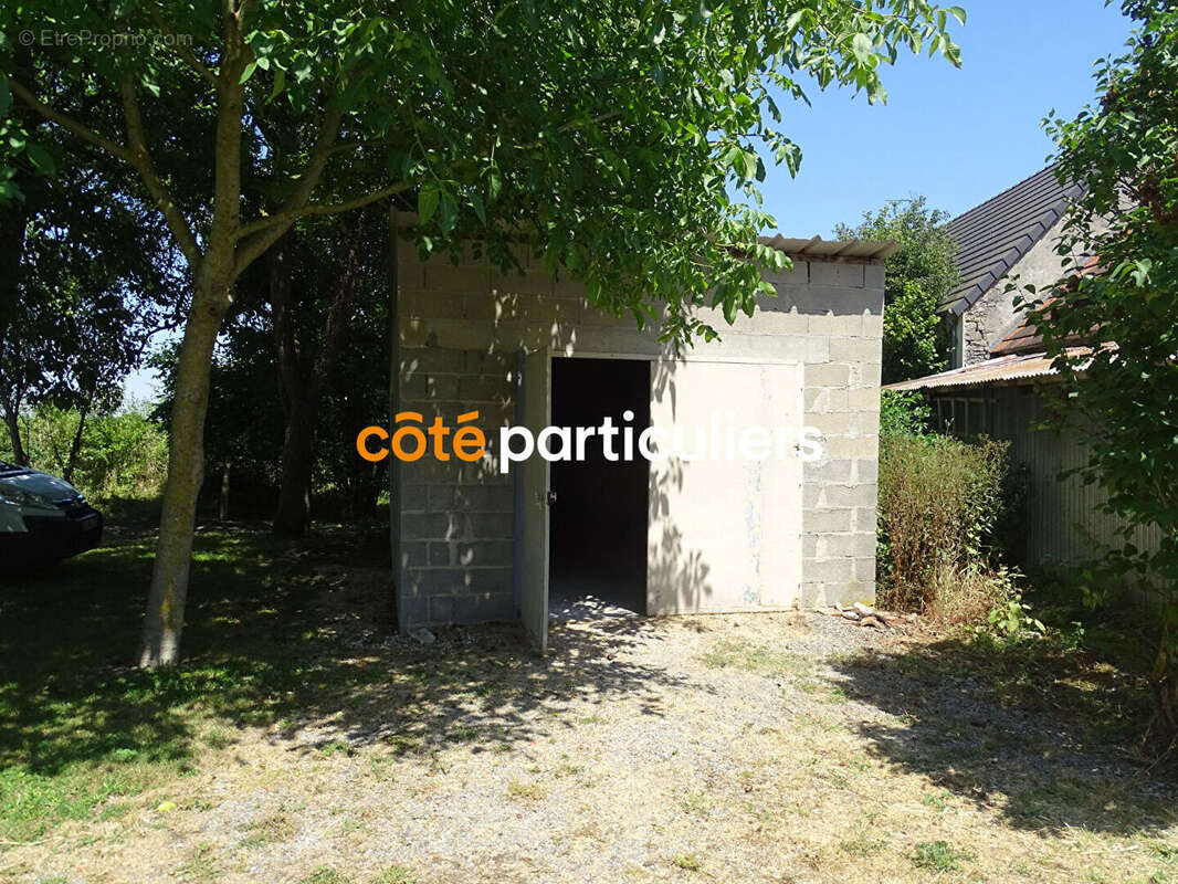 Maison à SAINT-SYMPHORIEN