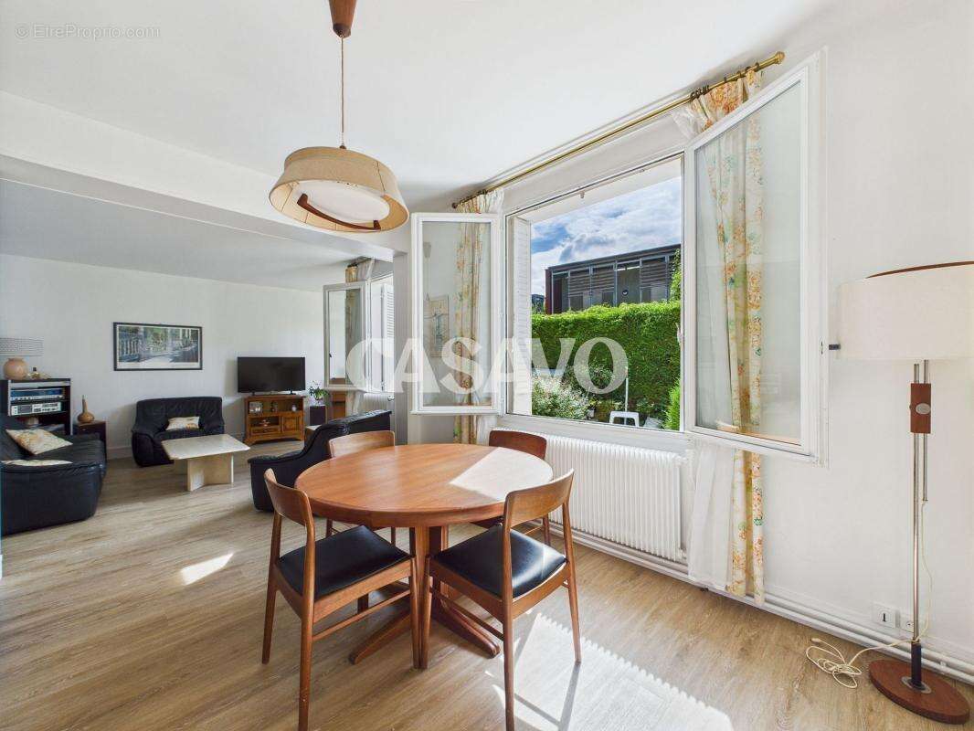 Maison à SAINT-CLOUD