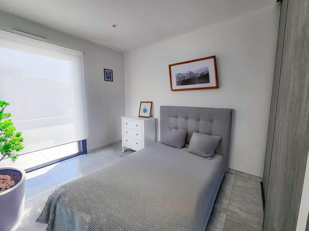 Maison à BOUGE-CHAMBALUD