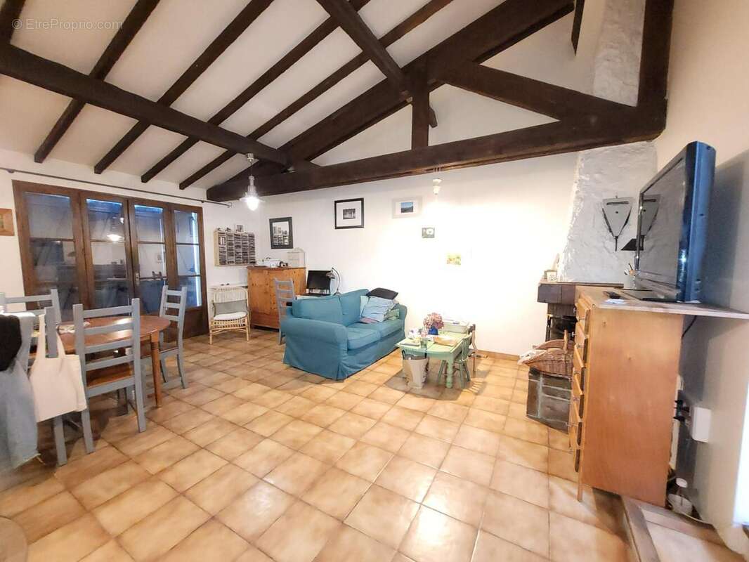 Maison à GOUSSAINVILLE