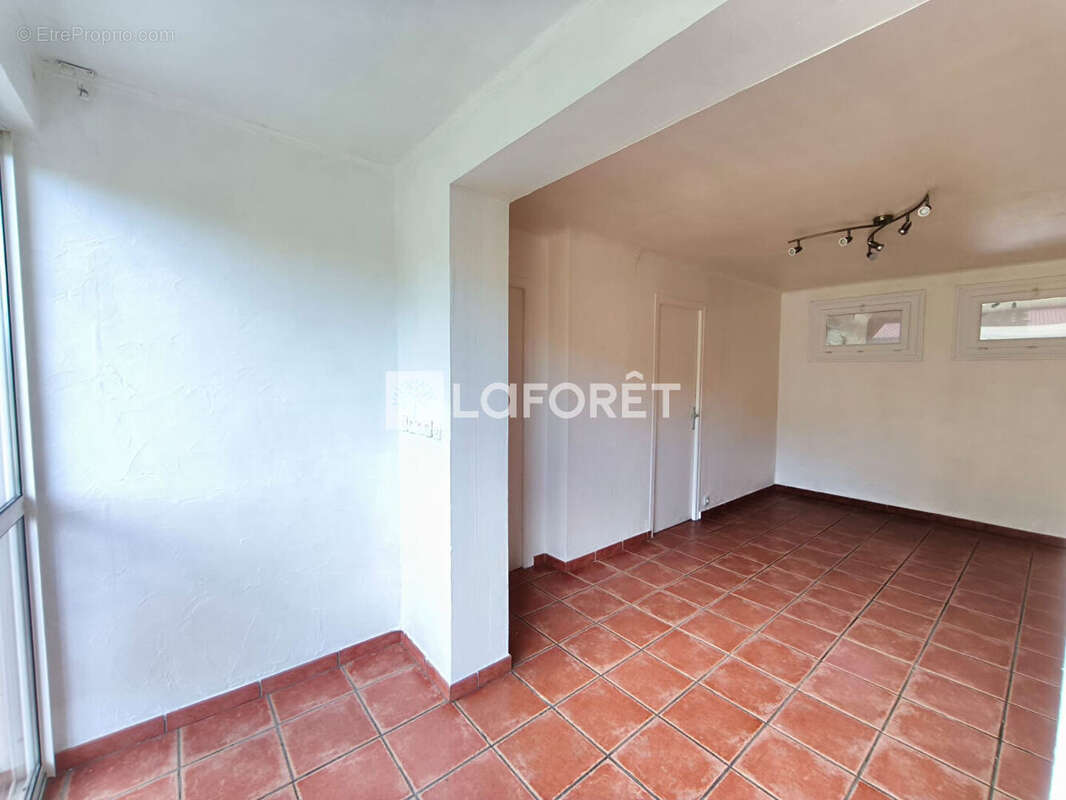 Appartement à ARLES-SUR-TECH