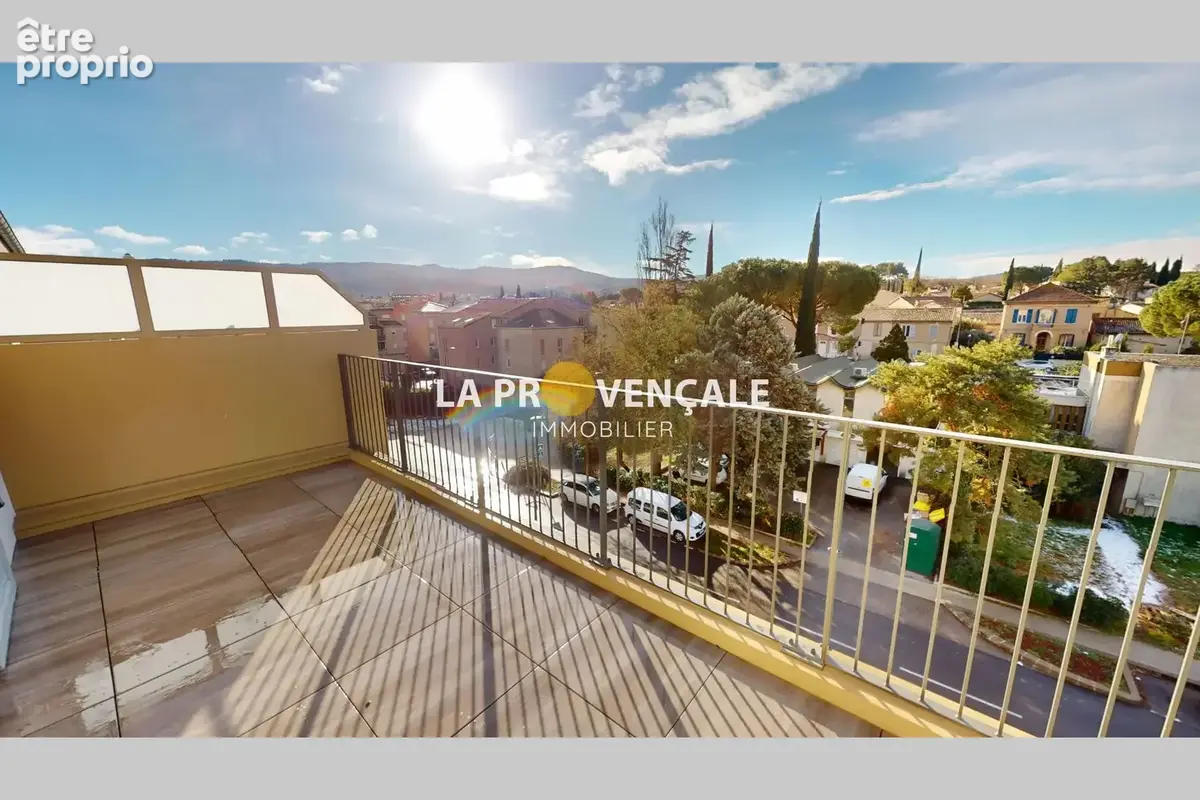 Appartement à TRETS