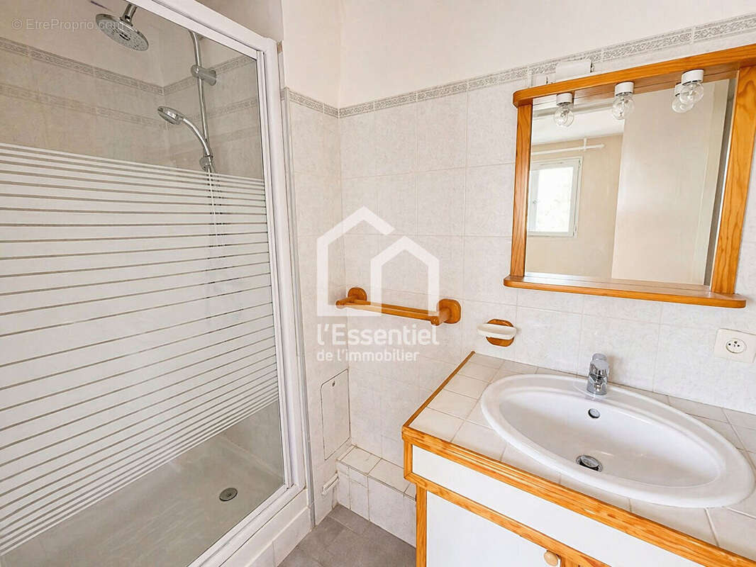 Appartement à VERNEUIL-SUR-SEINE