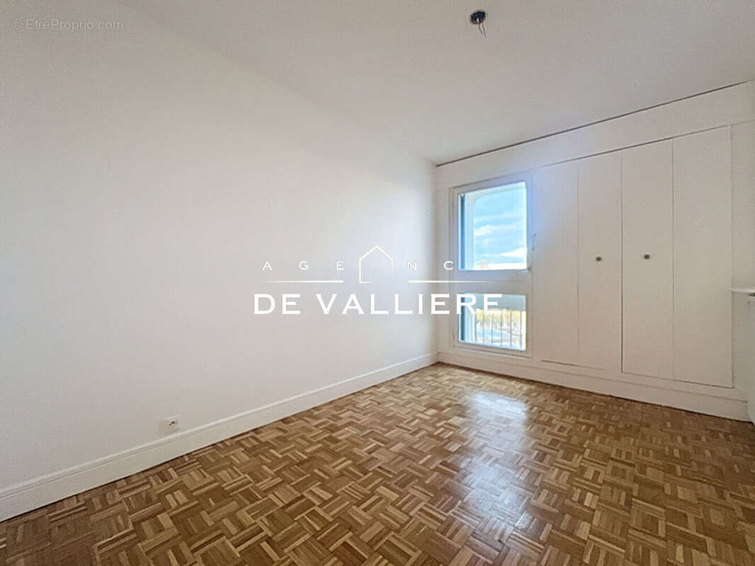 Appartement à NANTERRE