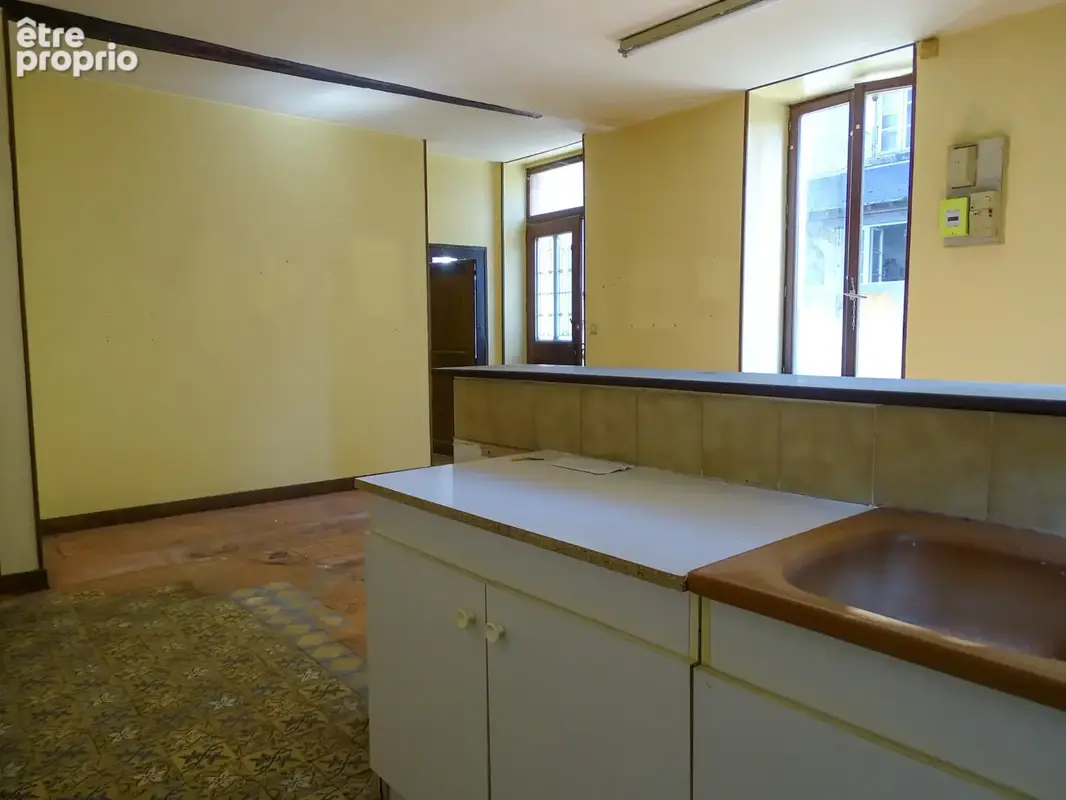 Charmant immeuble au cœur de la cité médiévale de Mennetou-Sur-Cher - photo 4