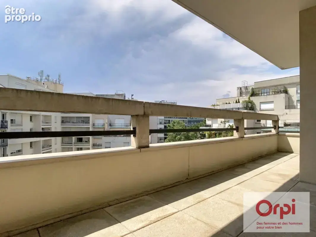 Appartement À Vendre - photo 3