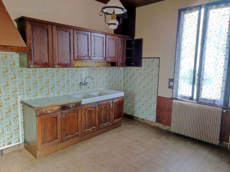 Maison à PARAY-LE-MONIAL