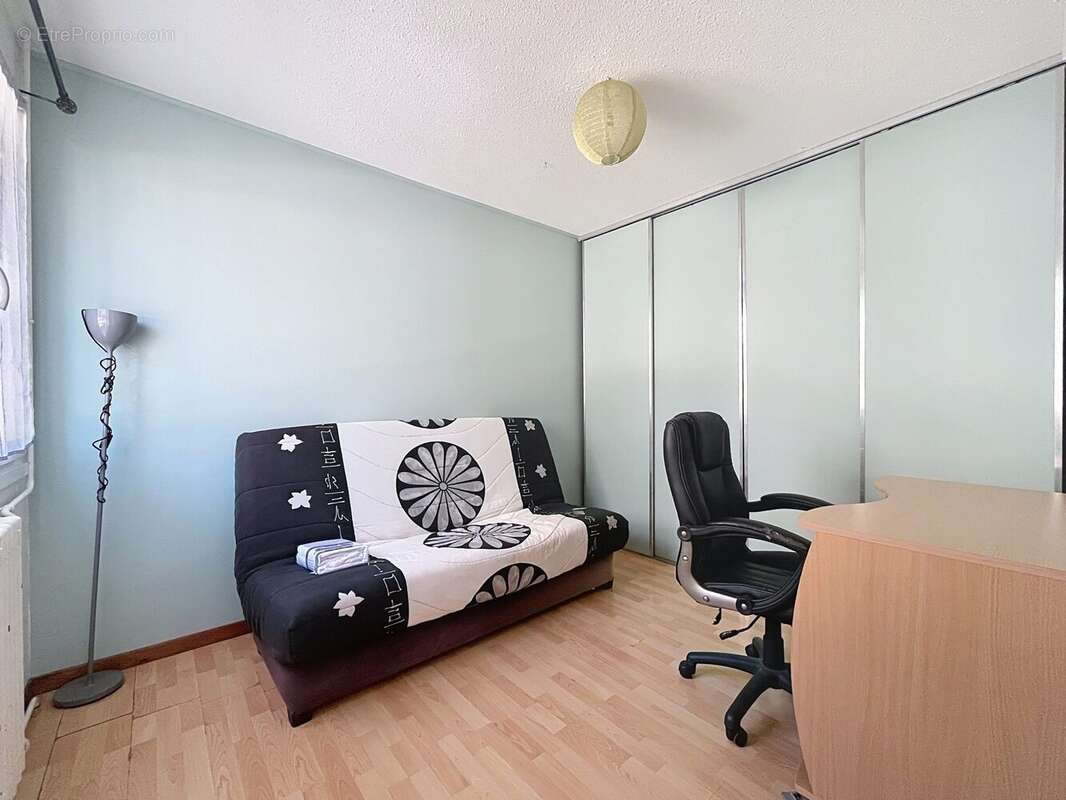 Appartement 55 m² à Sassenage  - photo 6