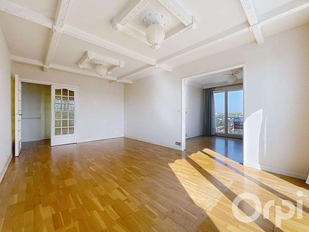 Appartement à LONGJUMEAU