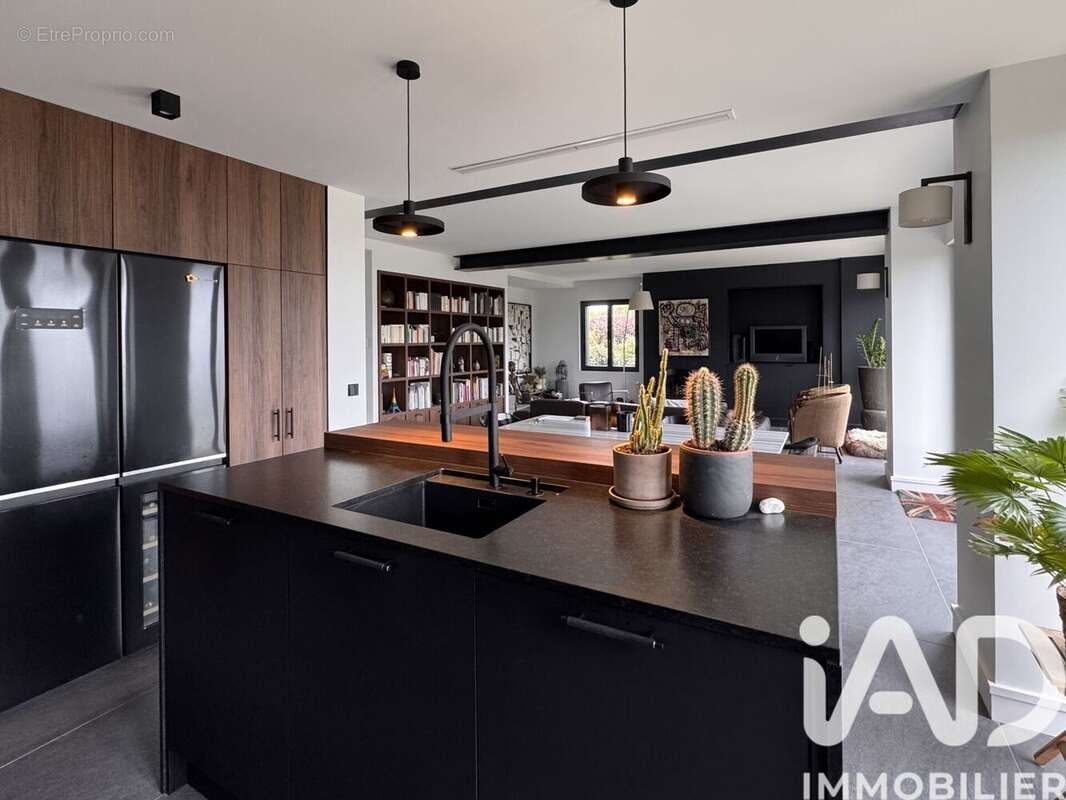 Maison 140 m² à Regneville-Sur-Mer  - photo 5
