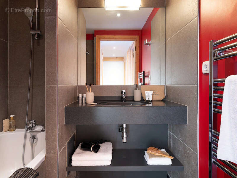 Appartement à LES ALLUES