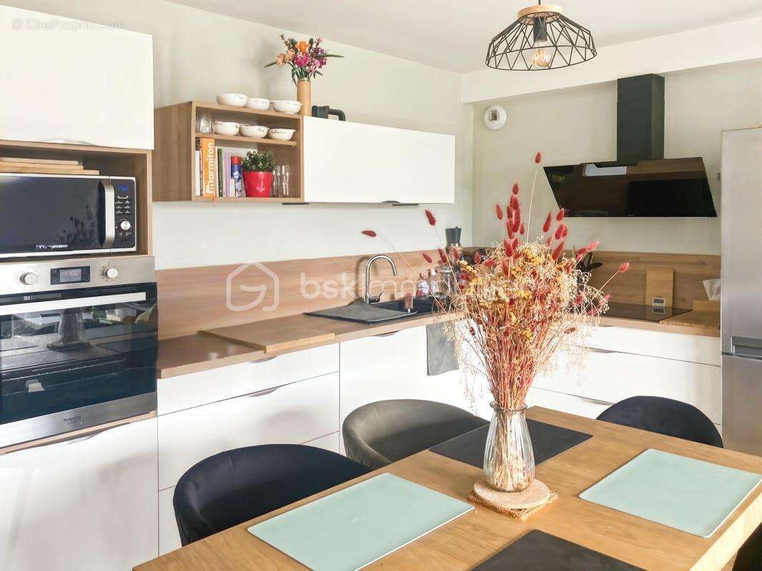 Appartement à LA CHAPELLE-DES-FOUGERETZ