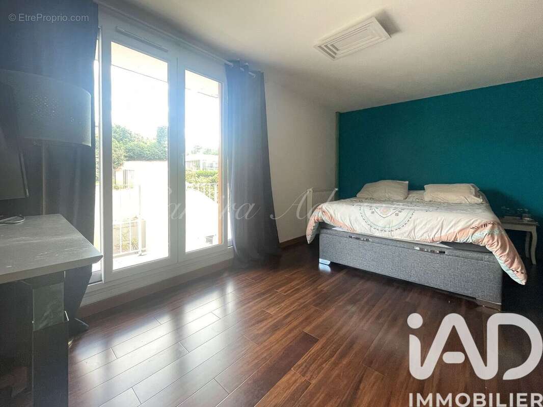 Photo 8 - Appartement à RUEIL-MALMAISON