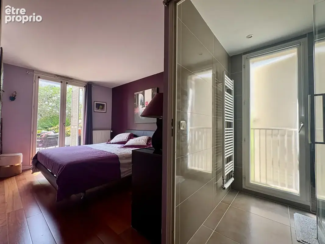 Bordeaux Bastide - Appartement T4 avec extérieur et deux places de parking - photo 8