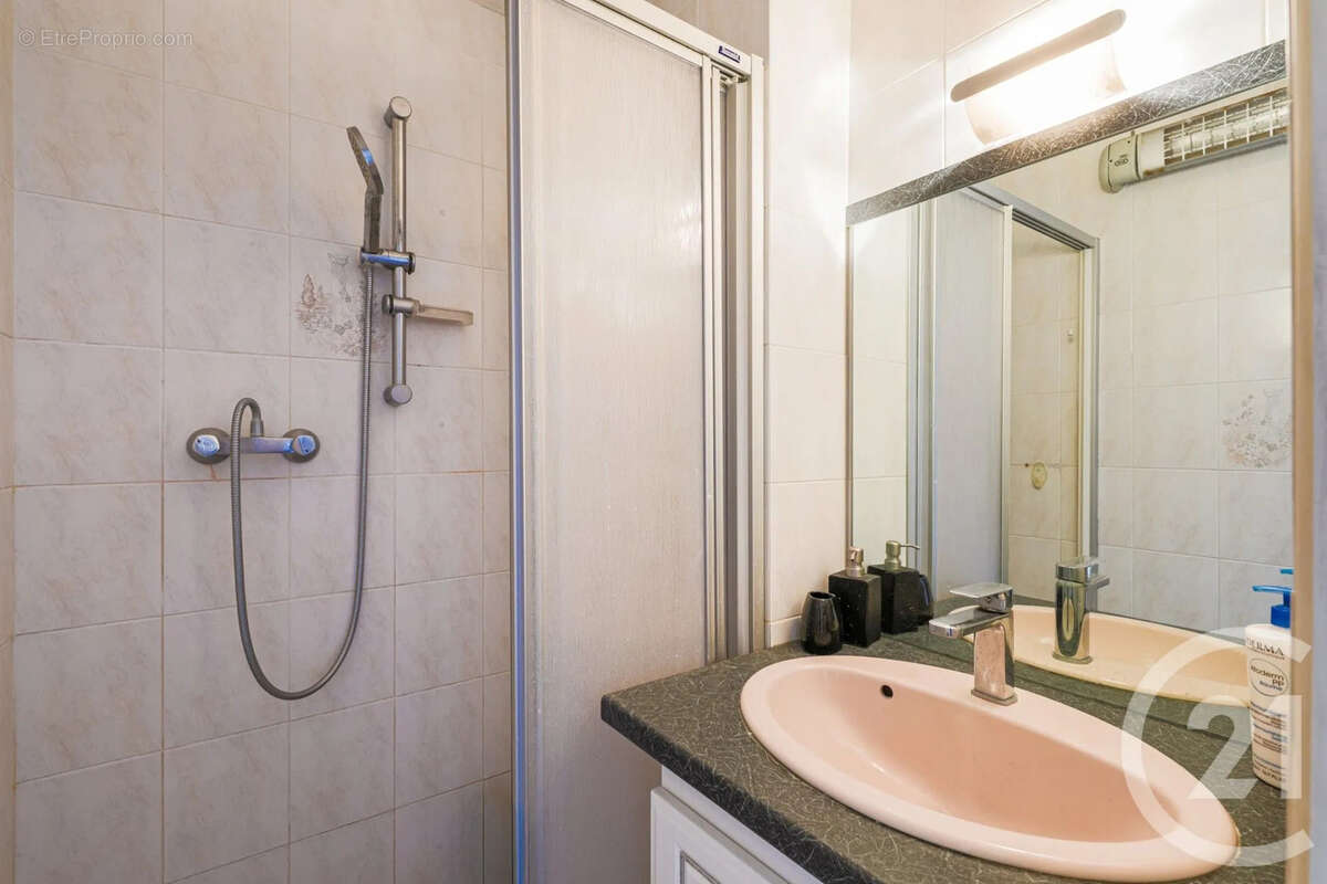 Appartement à SEYSSINET-PARISET