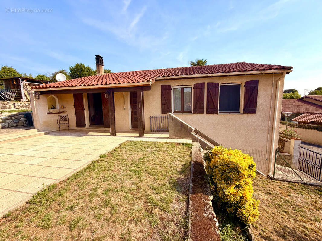 Maison familiale avec grand sous-sol   Juillan - photo 2