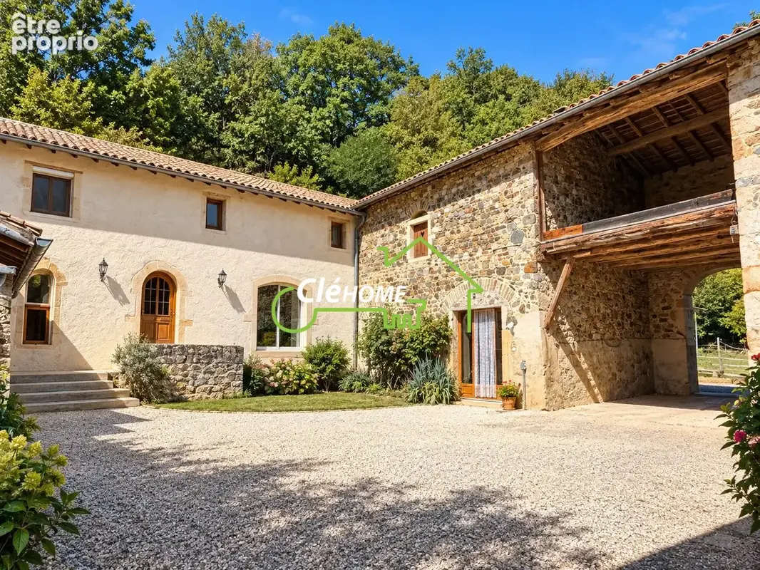 Maison 6 pièces 156 m² à vendre à Quincie-En-Beaujolais (69430) - photo 7