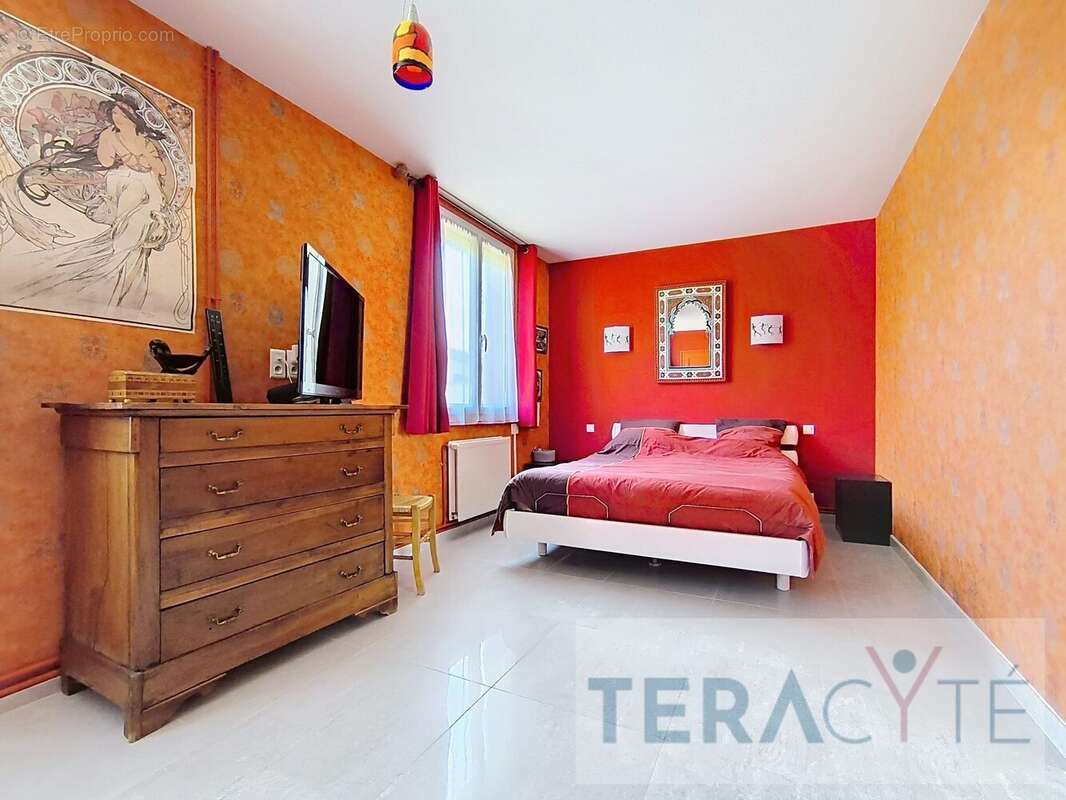 Maison à BOURG-EN-BRESSE