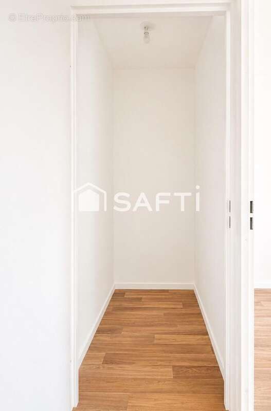 Photo 6 - Appartement à CLICHY-SOUS-BOIS