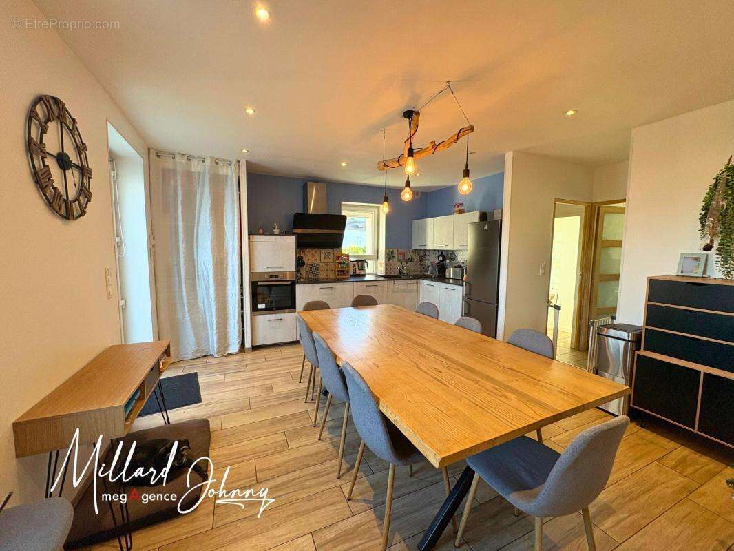 Maison à MONTCEAU-LES-MINES