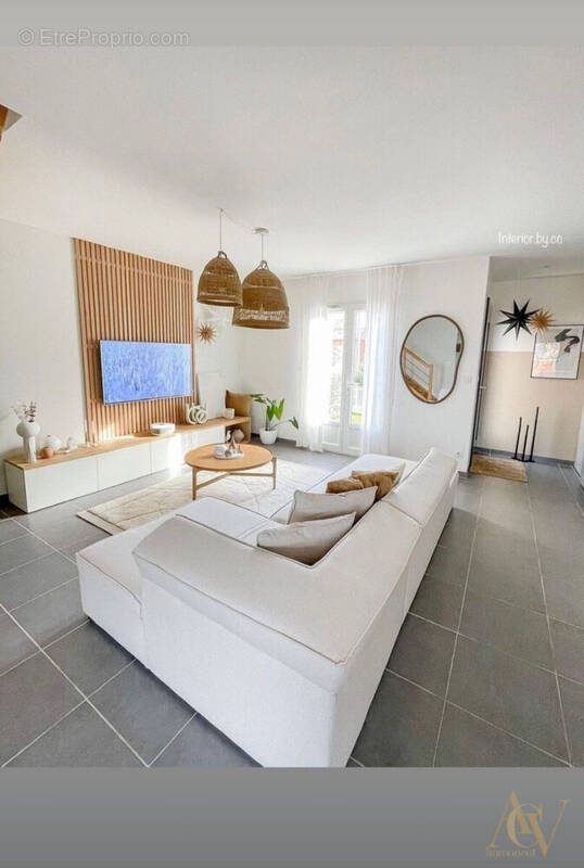 Somptueux 4 Pièces terrasse 105 m² 1 - Appartement à CHATEAUNEUF-GRASSE