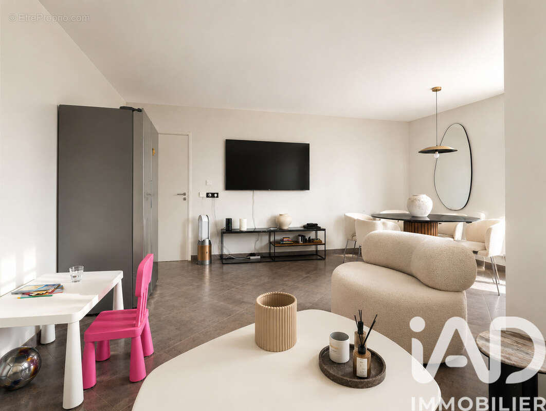 Photo 2 - Appartement à DAMMARIE-LES-LYS