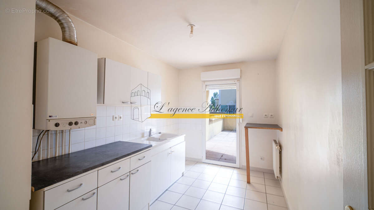 Appartement à MONTELIMAR