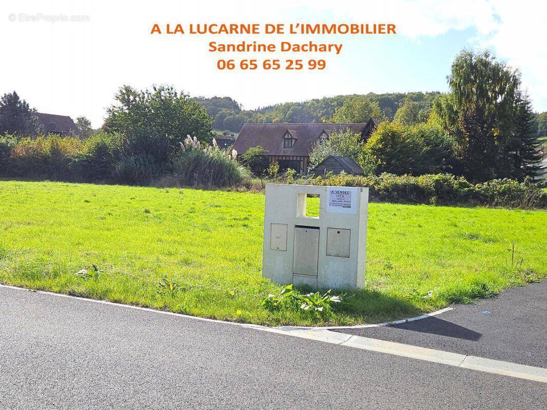 Terrain à BROSVILLE