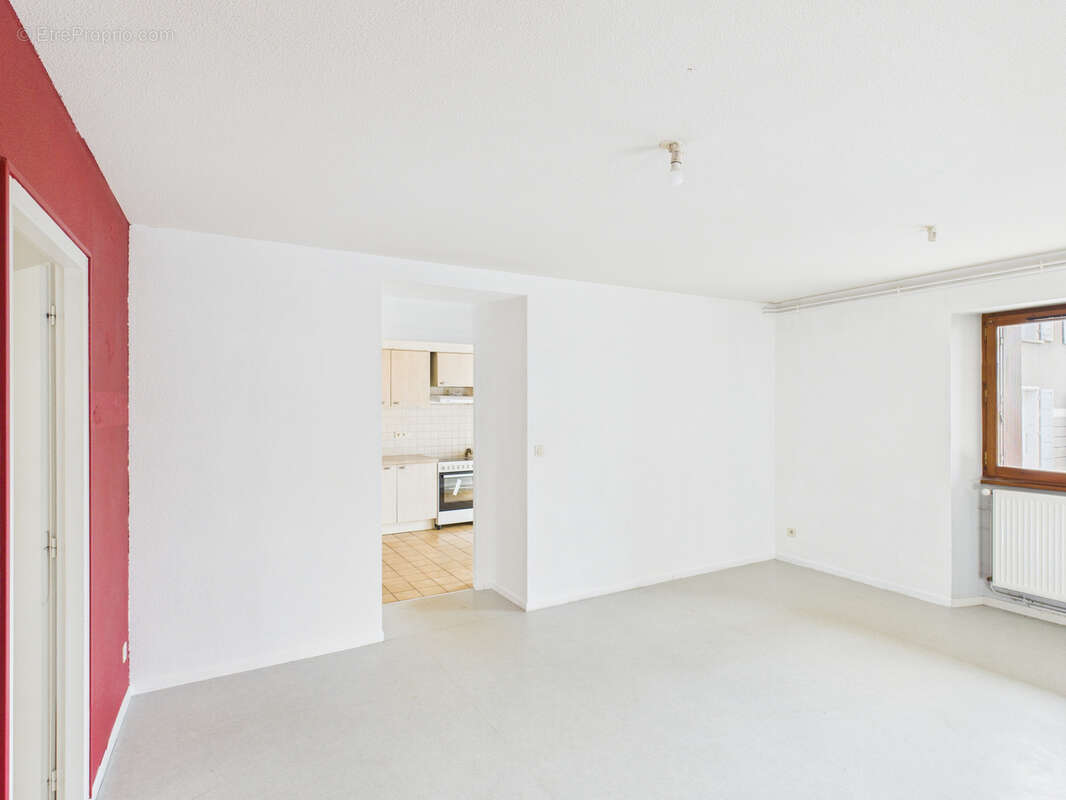 Maison à CHAPAREILLAN