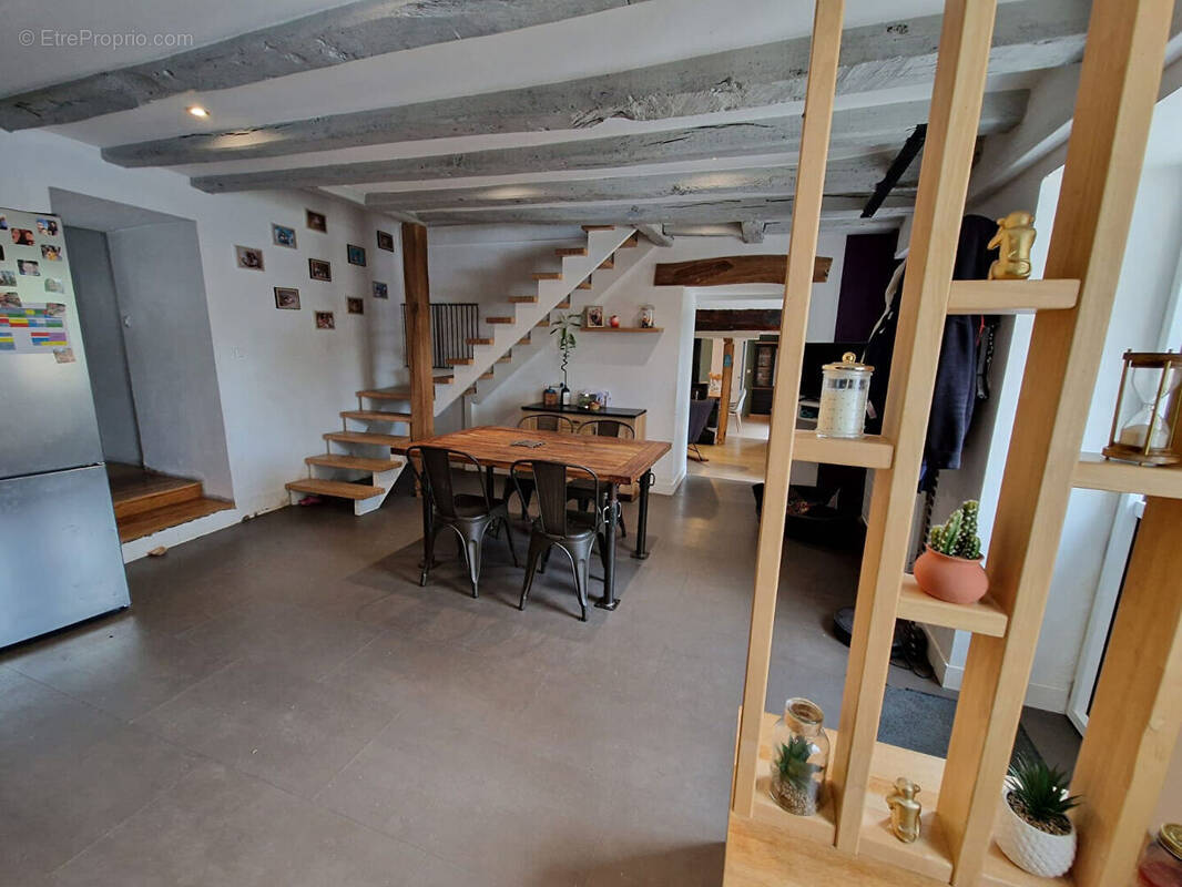 Maison à ROCHESERVIERE