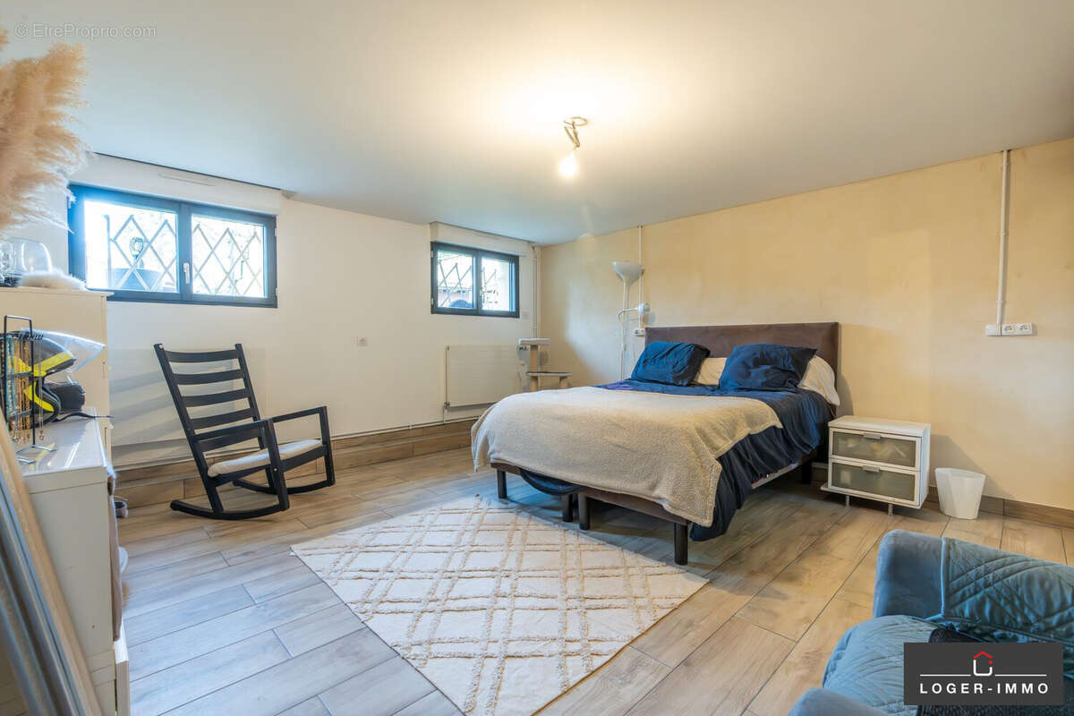 Maison à LE PERREUX-SUR-MARNE