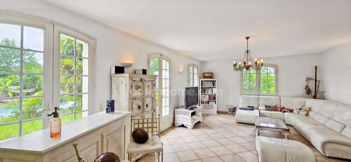 Maison à vendre 7 pièces BOSDARROS (64)Piscine, Vue Pyrénées et un logement indépendant! - photo 7
